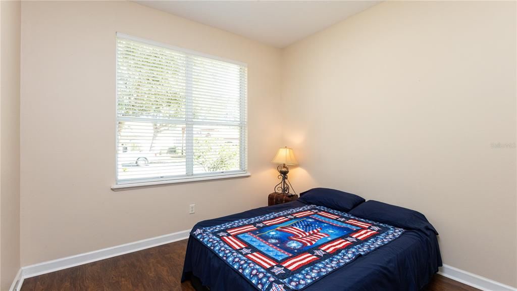 待售: $370,000 (3 贝兹, 2 浴室, 1942 平方英尺)