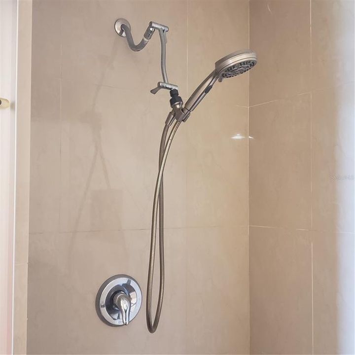 В аренду: $2,200 (3 спален, 2 ванн, 1775 Квадратных фут)