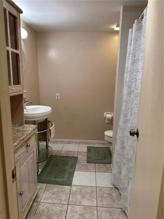 En Venta: $389,900 (2 camas, 2 baños, 1090 Pies cuadrados)