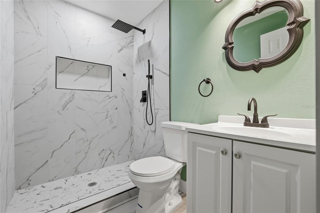 For Sale: $360,000 (3 beds, 1 baths, 1368 Square Feet)