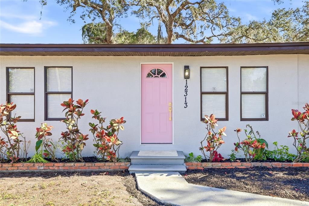 For Sale: $360,000 (3 beds, 1 baths, 1368 Square Feet)