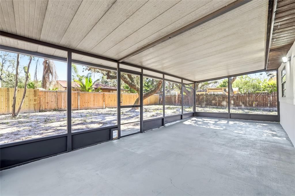 For Sale: $360,000 (3 beds, 1 baths, 1368 Square Feet)