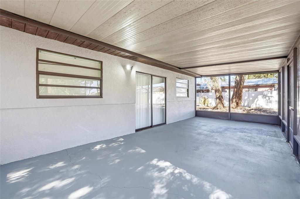 For Sale: $360,000 (3 beds, 1 baths, 1368 Square Feet)