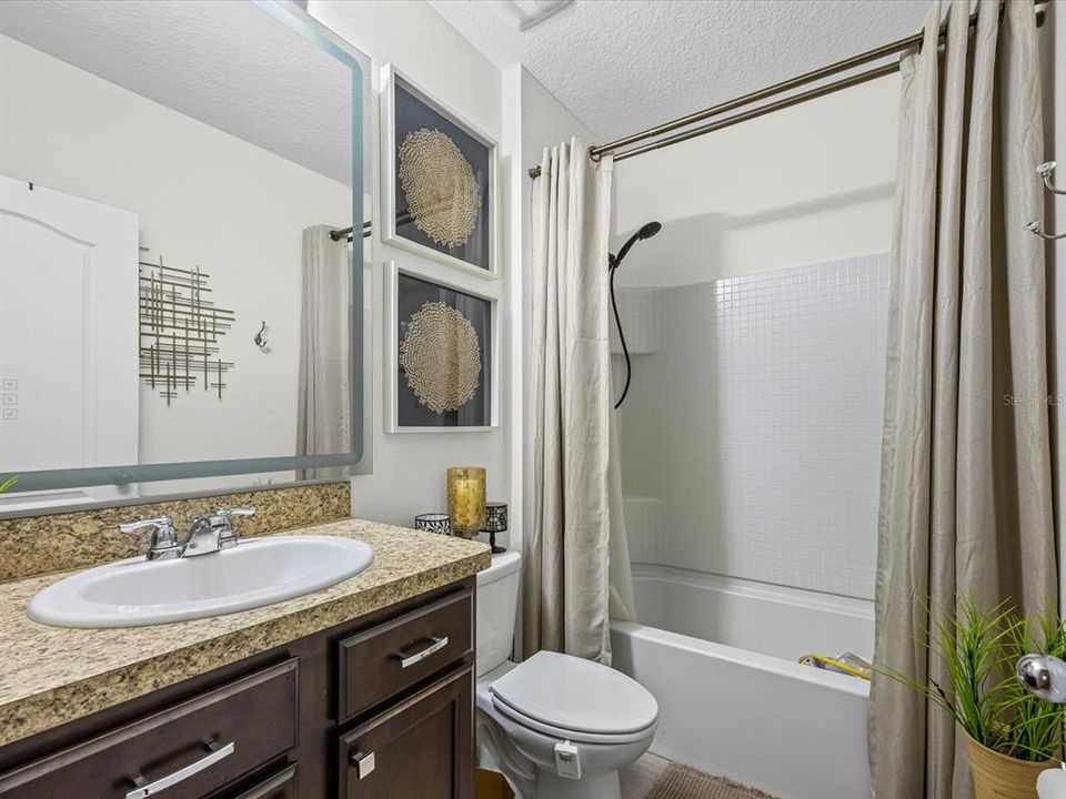 For Sale: $274,900 (3 beds, 2 baths, 1507 Square Feet)