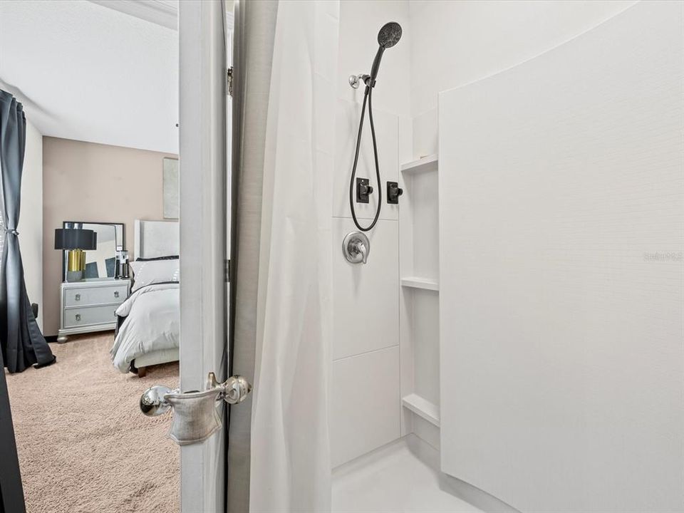 For Sale: $274,900 (3 beds, 2 baths, 1507 Square Feet)