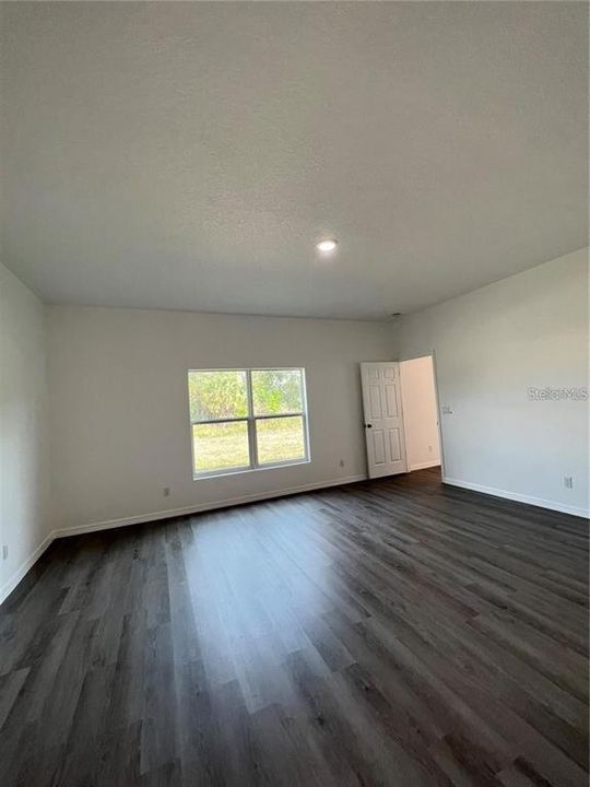 En Renta: $1,980 (4 camas, 2 baños, 1724 Pies cuadrados)