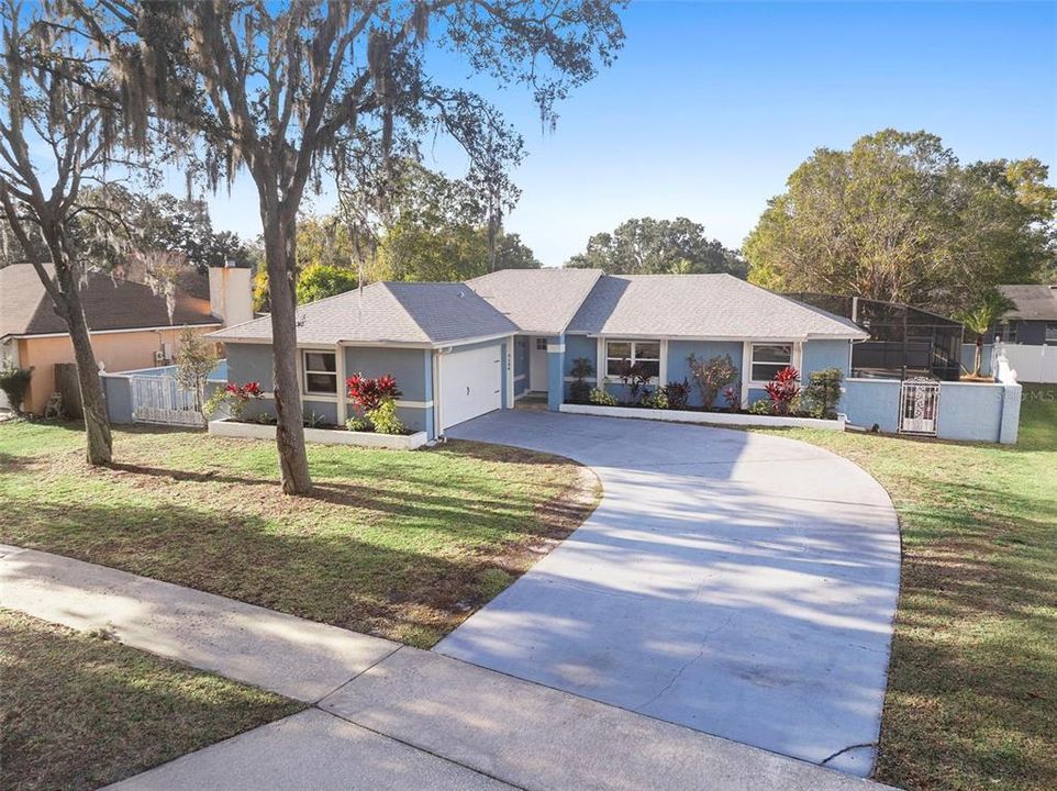 На продажу: $349,000 (4 спален, 2 ванн, 1947 Квадратных фут)