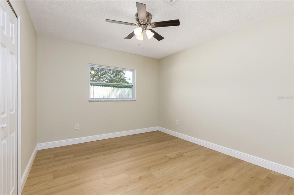 На продажу: $439,900 (3 спален, 3 ванн, 1880 Квадратных фут)