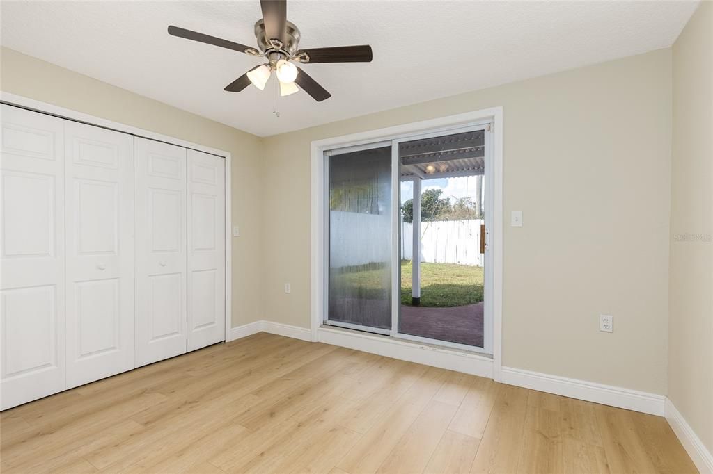 На продажу: $439,900 (3 спален, 3 ванн, 1880 Квадратных фут)