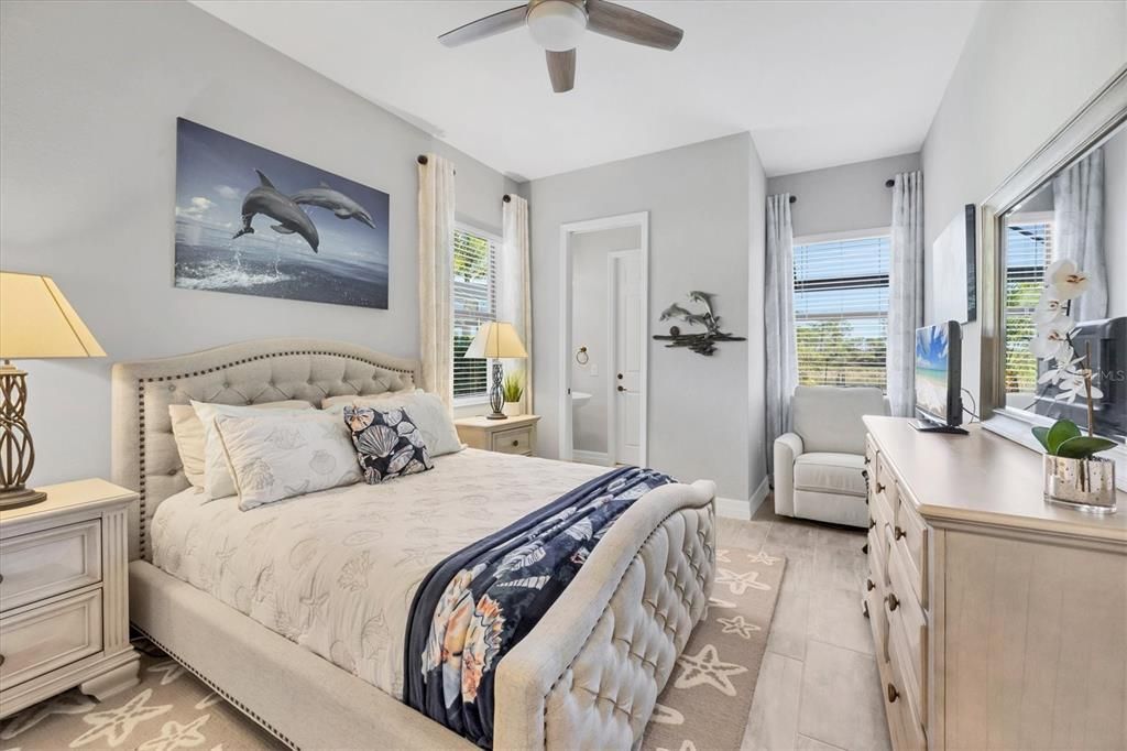 For Sale: $750,000 (4 beds, 2 baths, 2365 Square Feet)