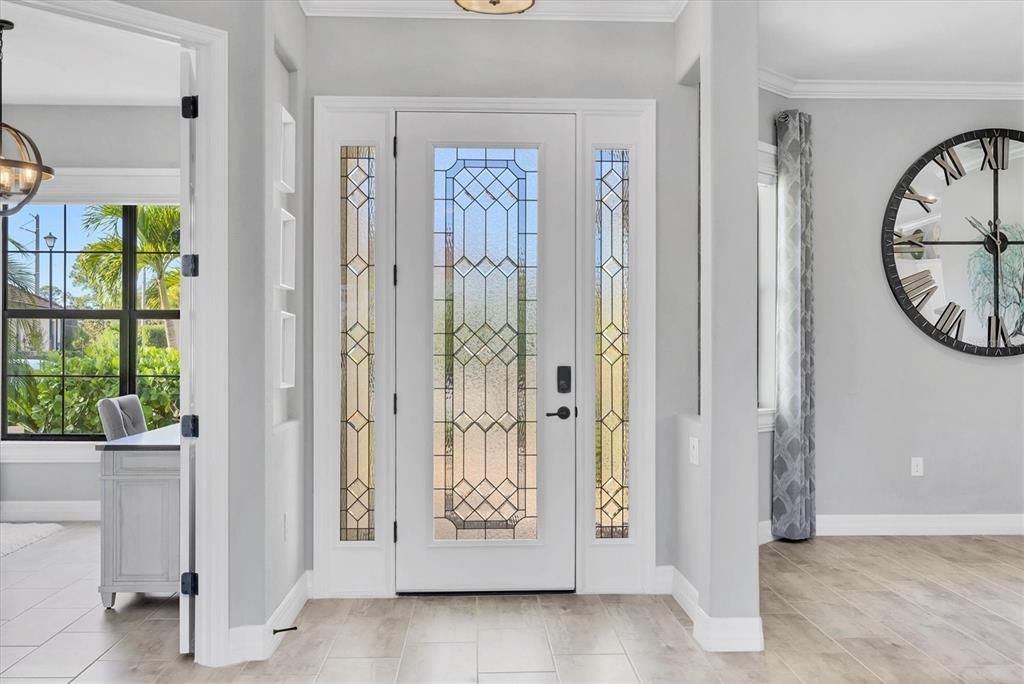 For Sale: $750,000 (4 beds, 2 baths, 2365 Square Feet)