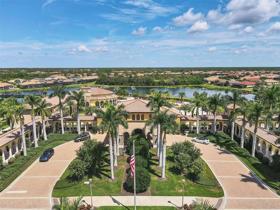 For Sale: $750,000 (4 beds, 2 baths, 2365 Square Feet)