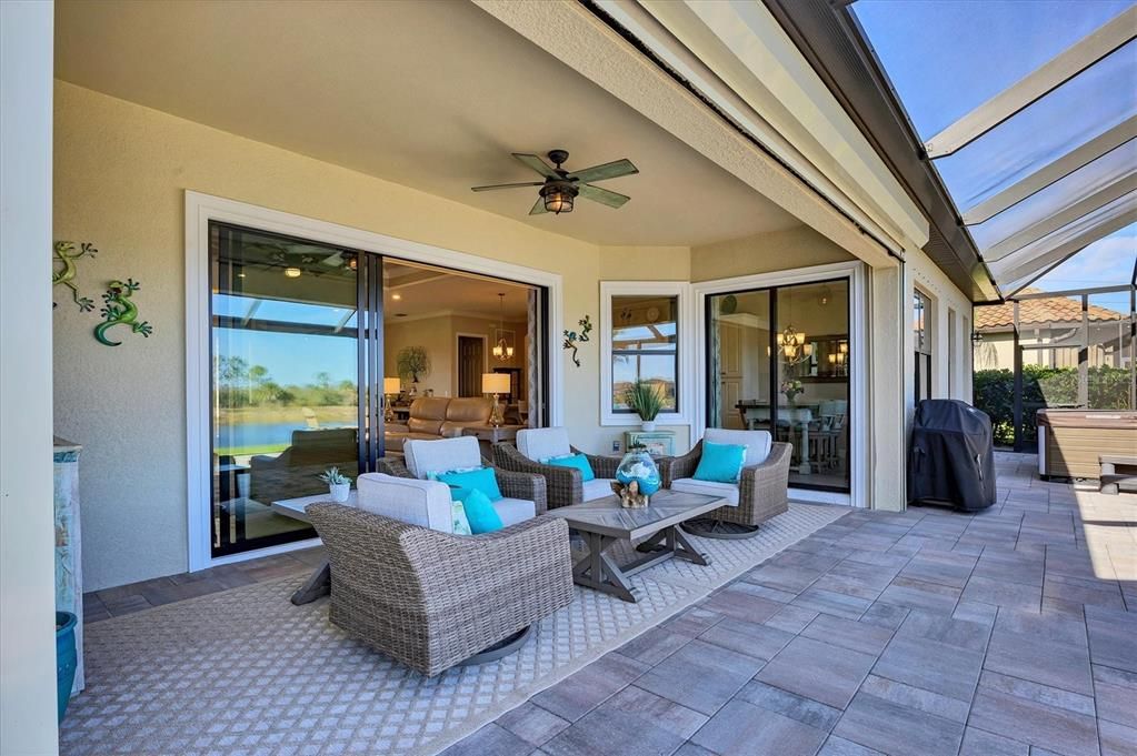 For Sale: $750,000 (4 beds, 2 baths, 2365 Square Feet)