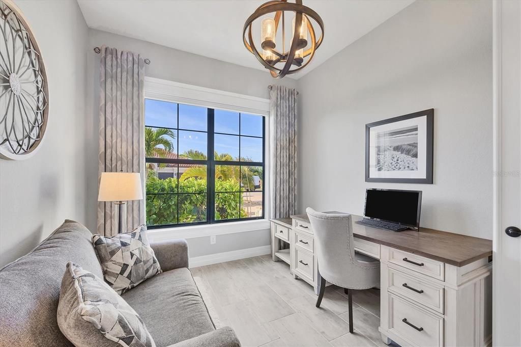 For Sale: $750,000 (4 beds, 2 baths, 2365 Square Feet)