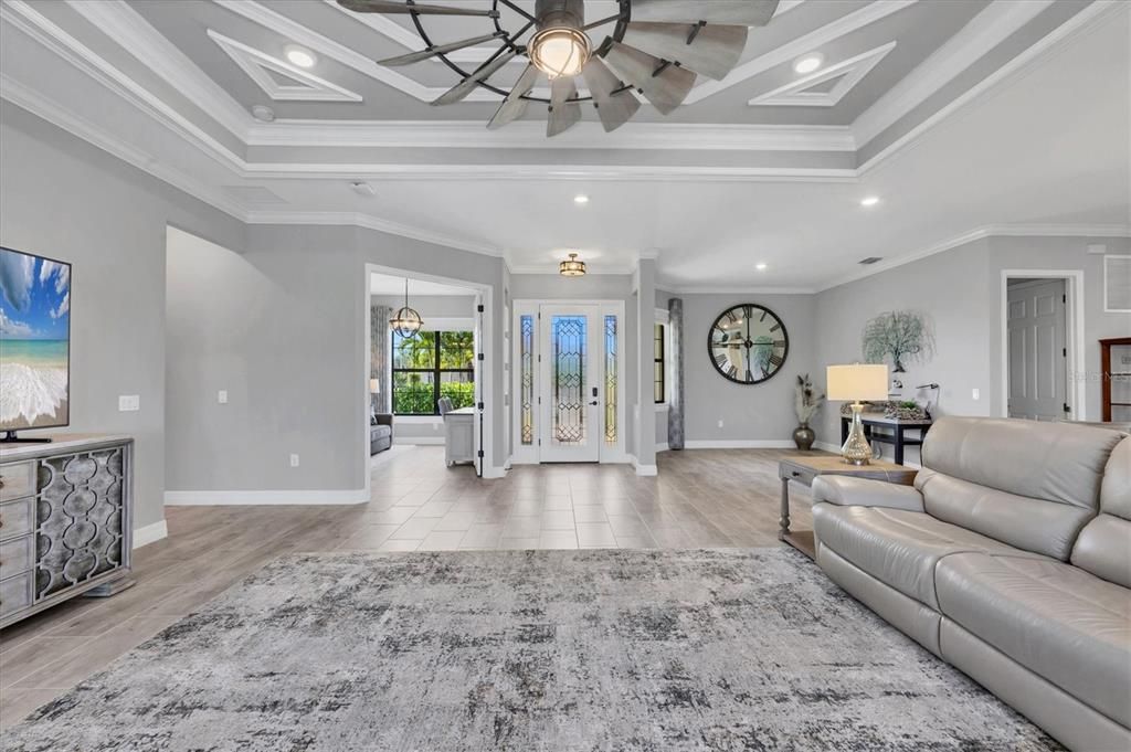 For Sale: $750,000 (4 beds, 2 baths, 2365 Square Feet)