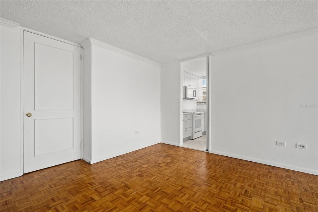 For Rent: $3,850 (3 beds, 2 baths, 1450 Square Feet)