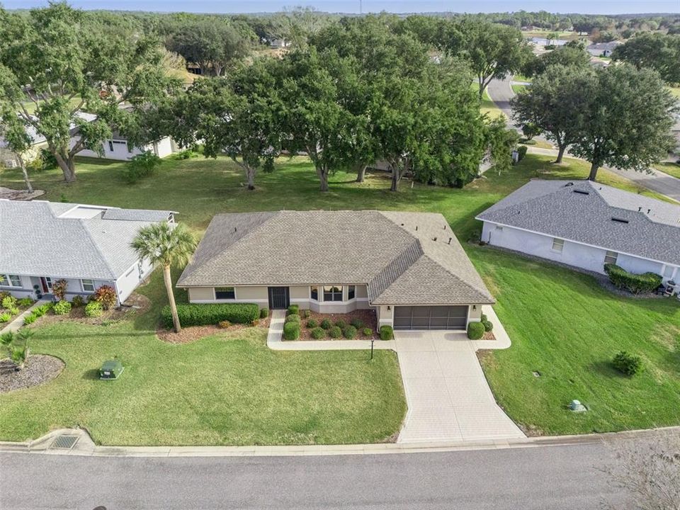 For Sale: $275,000 (3 beds, 2 baths, 2041 Square Feet)