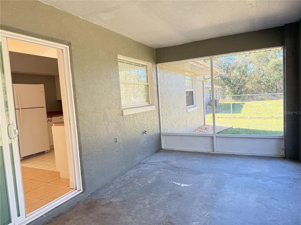 For Rent: $1,700 (3 beds, 2 baths, 1224 Square Feet)