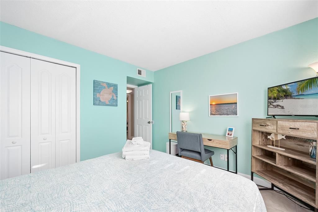 En Venta: $220,000 (2 camas, 1 baños, 734 Pies cuadrados)