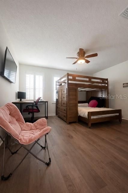 En Renta: $2,500 (4 camas, 2 baños, 2673 Pies cuadrados)