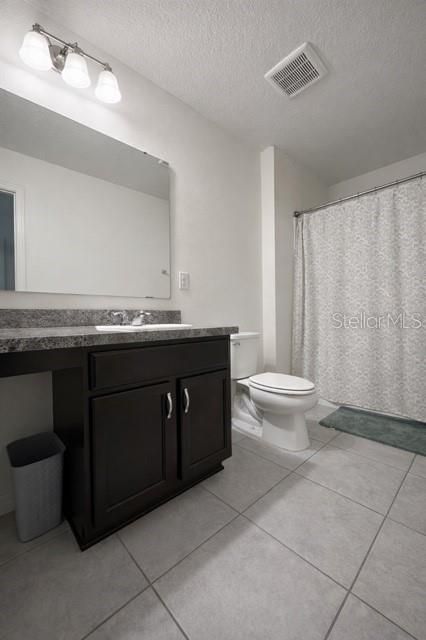 En Renta: $2,500 (4 camas, 2 baños, 2673 Pies cuadrados)