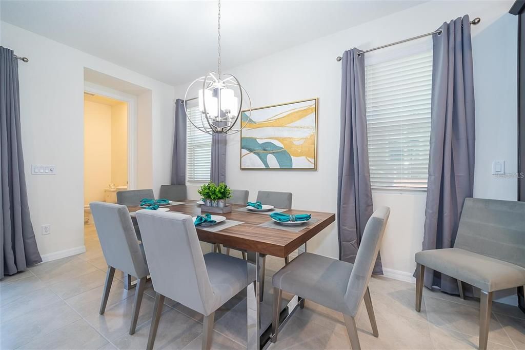 En Renta: $2,780 (5 camas, 4 baños, 2294 Pies cuadrados)