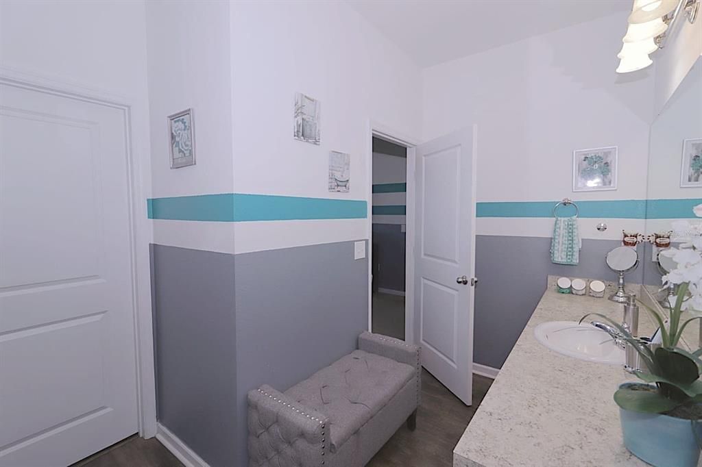 En Venta: $360,000 (3 camas, 2 baños, 1576 Pies cuadrados)