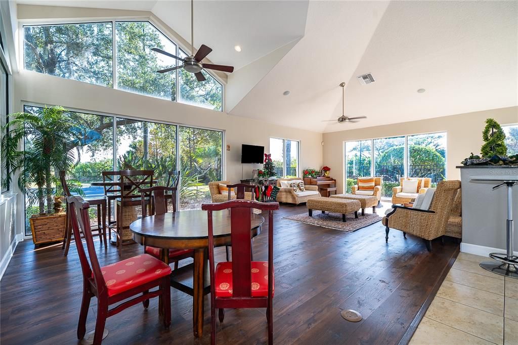 For Sale: $369,900 (3 beds, 2 baths, 1822 Square Feet)