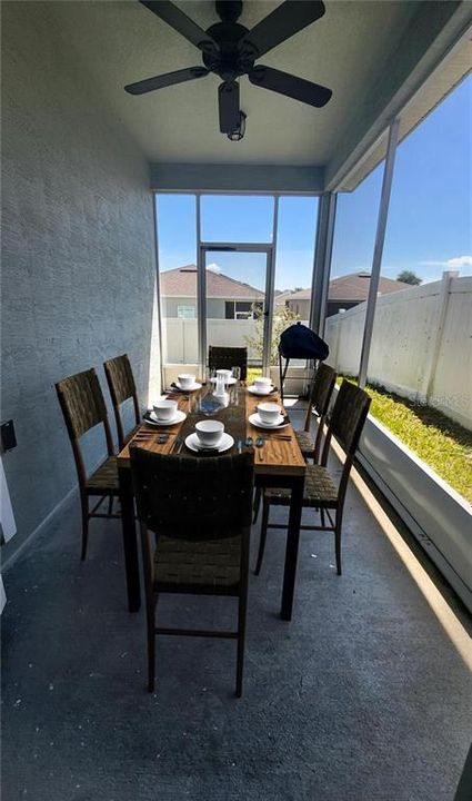 В аренду: $950 (1 спален, 1 ванн, 600 Квадратных фут)