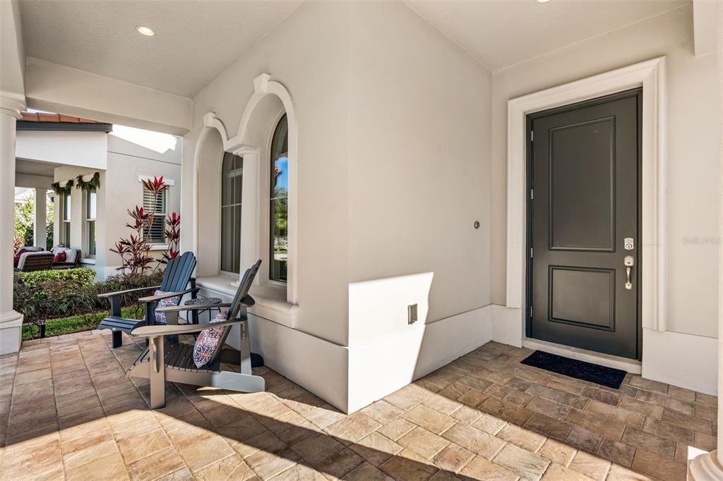 For Sale: $1,850,000 (5 beds, 4 baths, 4300 Square Feet)