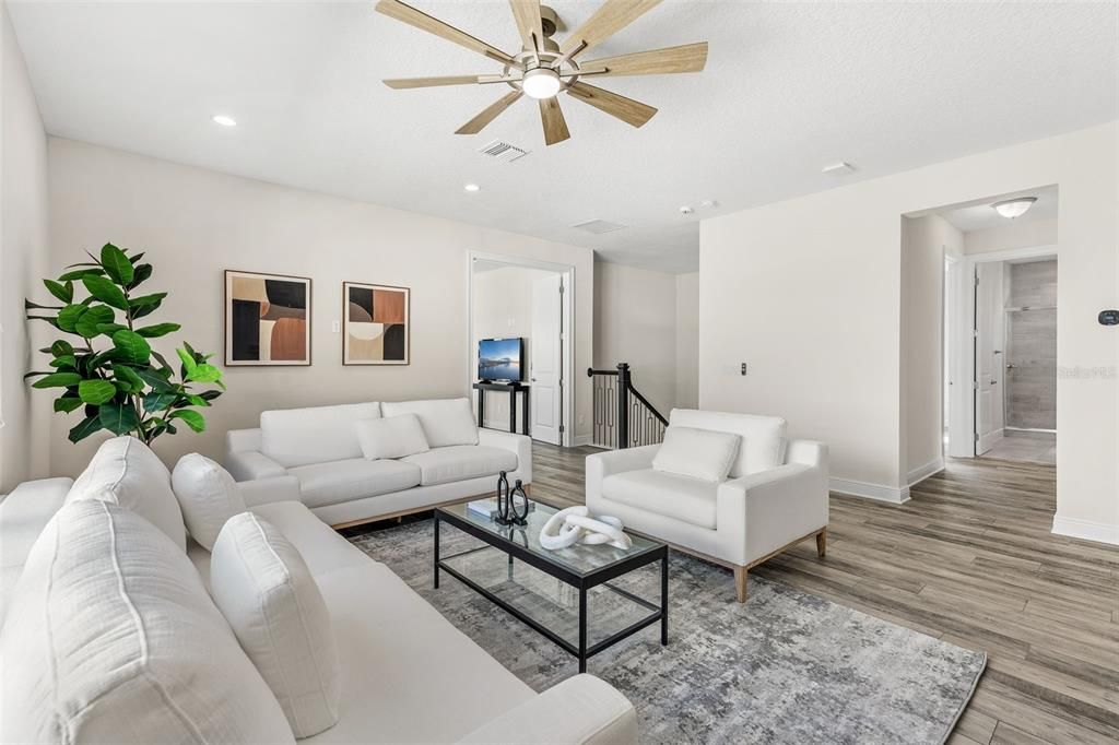 For Sale: $1,850,000 (5 beds, 4 baths, 4300 Square Feet)