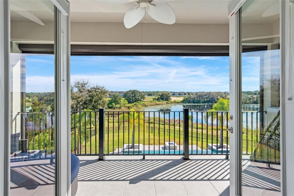 For Sale: $1,850,000 (5 beds, 4 baths, 4300 Square Feet)