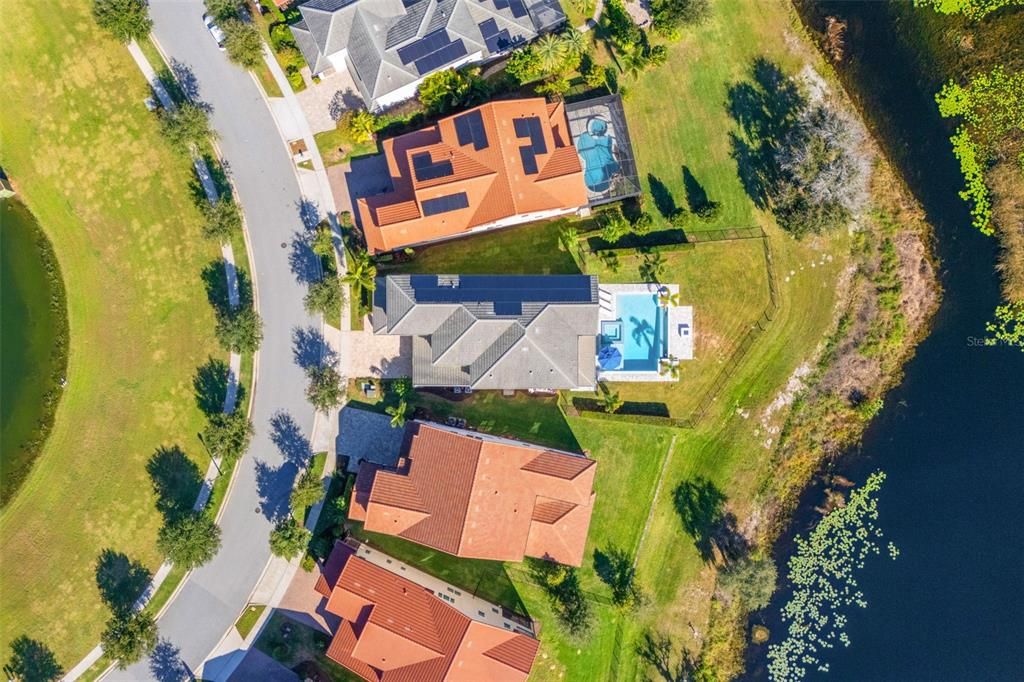 For Sale: $1,850,000 (5 beds, 4 baths, 4300 Square Feet)