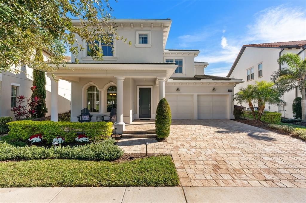 For Sale: $1,850,000 (5 beds, 4 baths, 4300 Square Feet)