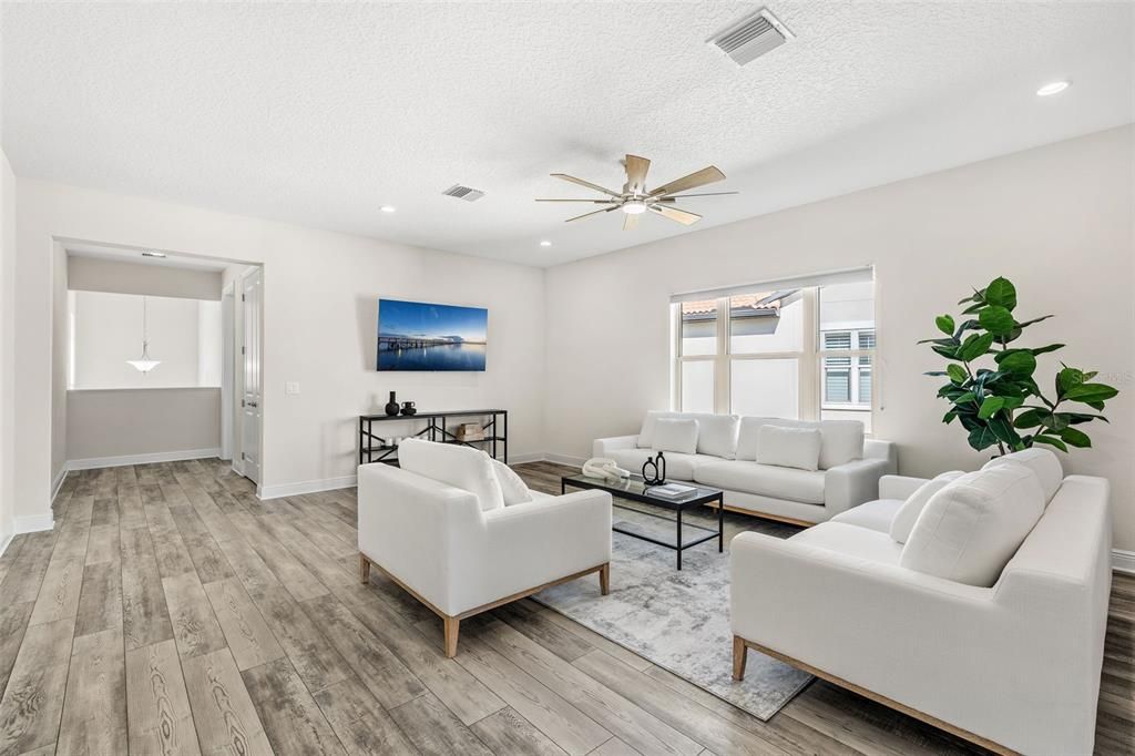 For Sale: $1,850,000 (5 beds, 4 baths, 4300 Square Feet)