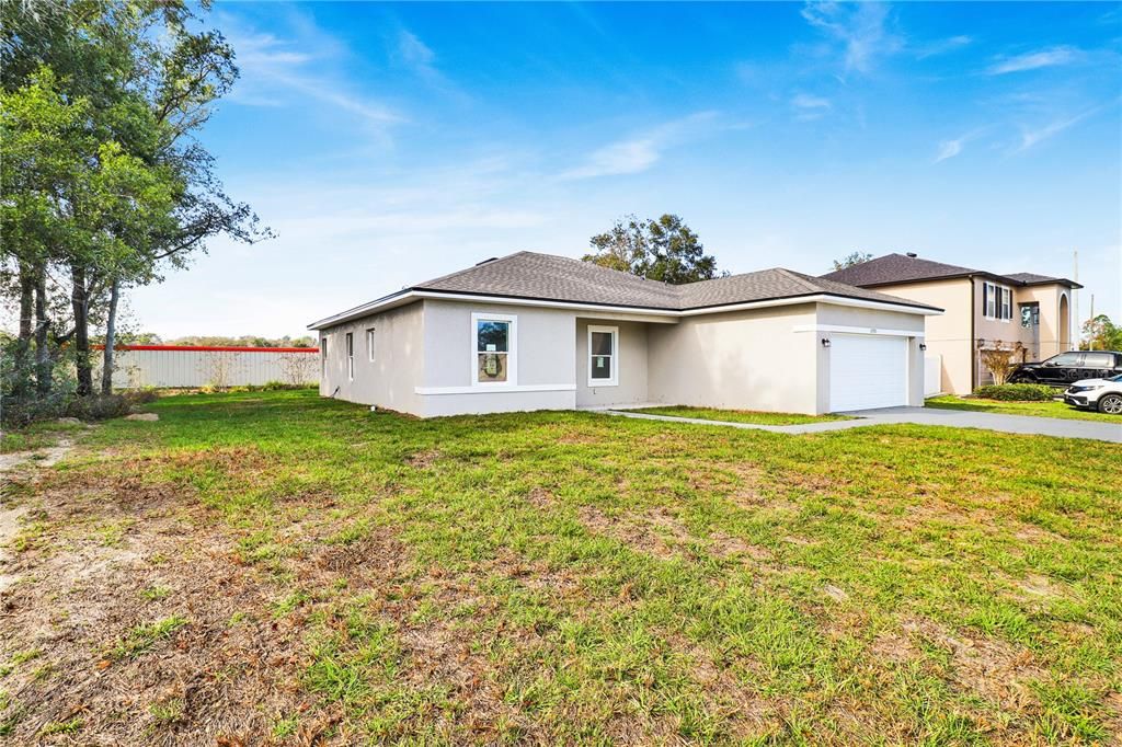 En Venta: $284,990 (4 camas, 2 baños, 1756 Pies cuadrados)