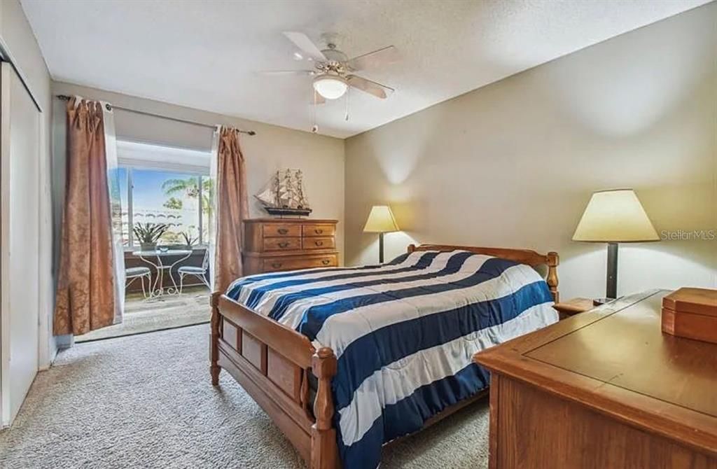 For Rent: $1,600 (2 beds, 1 baths, 1100 Square Feet)