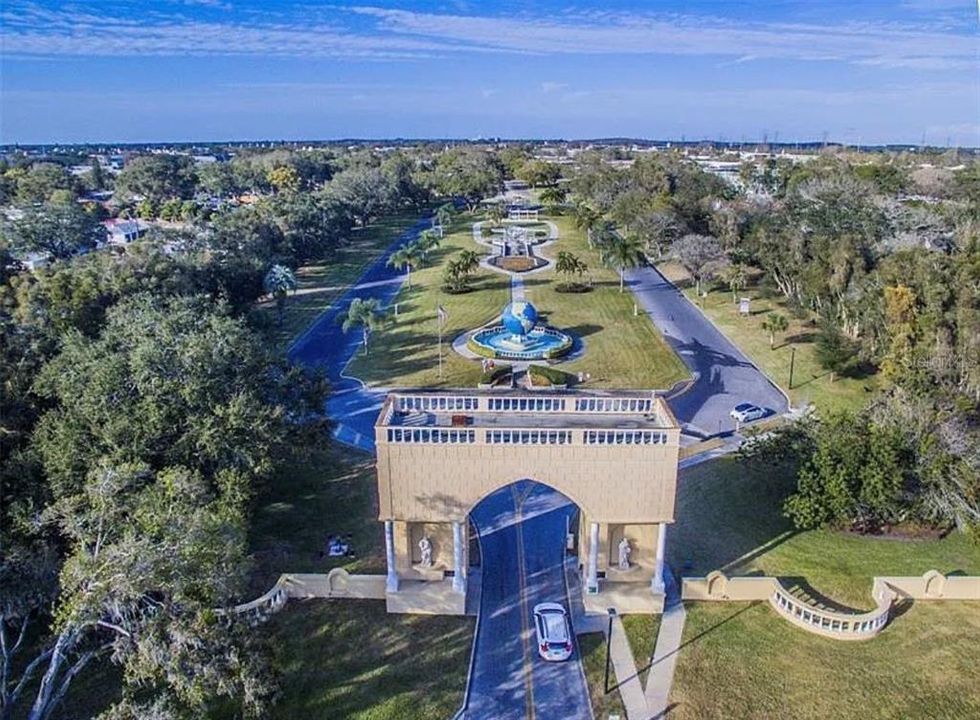 For Rent: $1,600 (2 beds, 1 baths, 1100 Square Feet)