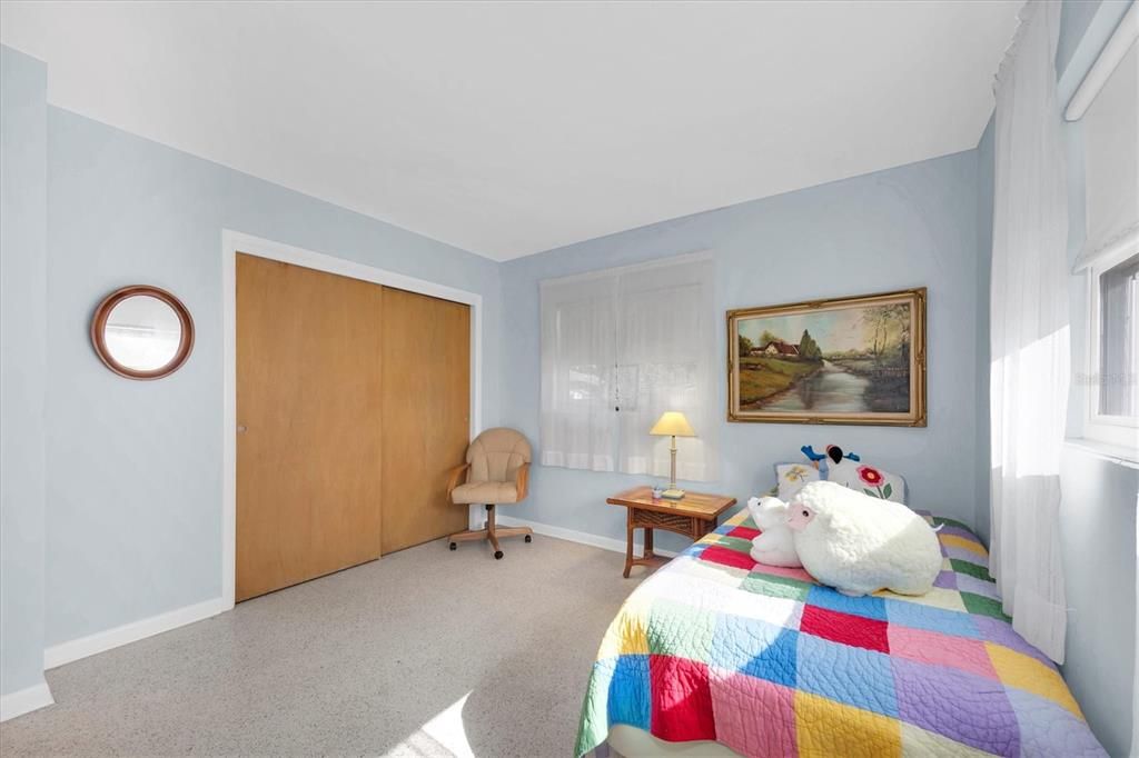 For Sale: $365,000 (2 beds, 2 baths, 1157 Square Feet)