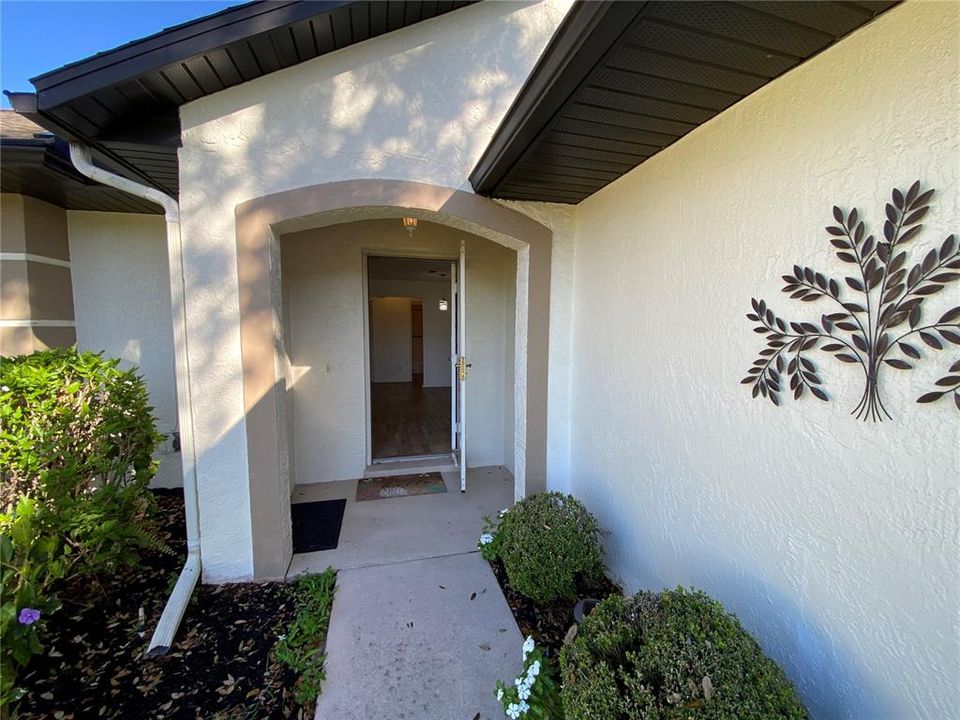 En Venta: $149,000 (2 camas, 1 baños, 902 Pies cuadrados)