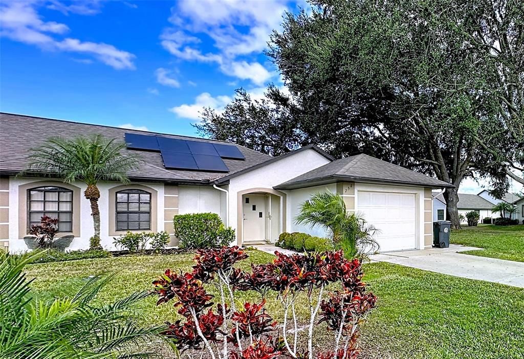 На продажу: $149,000 (2 спален, 1 ванн, 902 Квадратных фут)