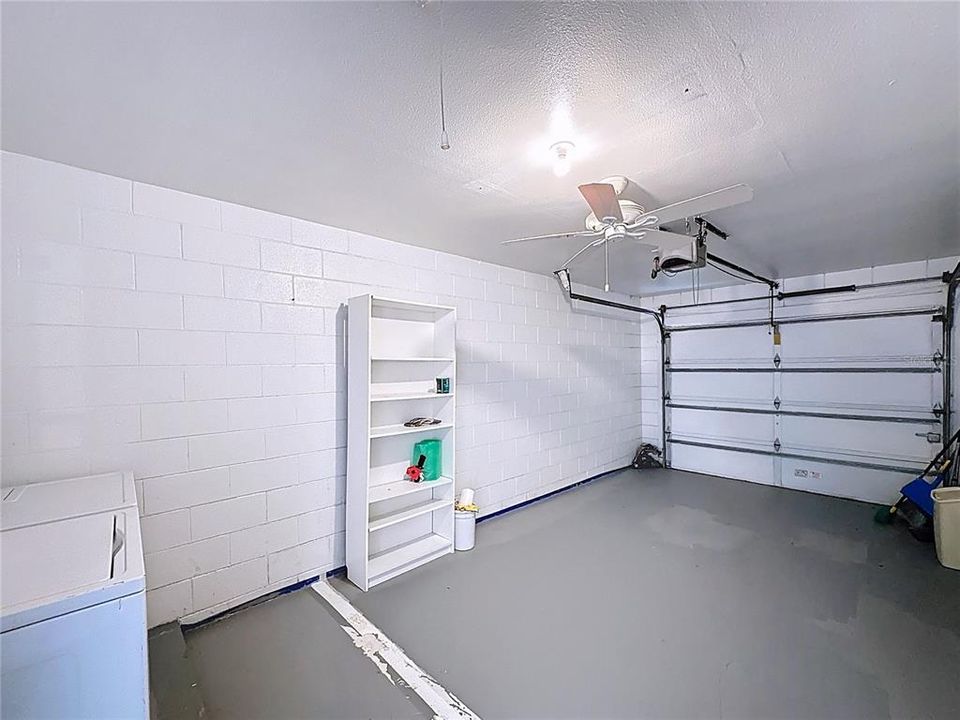 На продажу: $149,000 (2 спален, 1 ванн, 902 Квадратных фут)