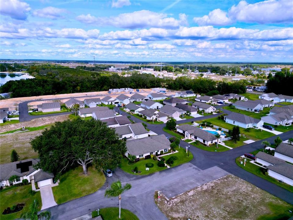 На продажу: $149,000 (2 спален, 1 ванн, 902 Квадратных фут)