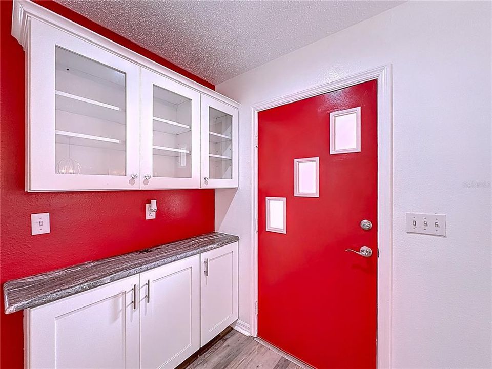 En Venta: $149,000 (2 camas, 1 baños, 902 Pies cuadrados)