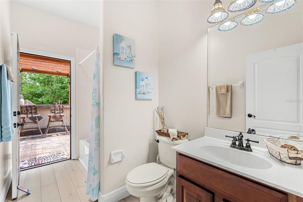 待售: $610,000 (5 贝兹, 3 浴室, 3493 平方英尺)