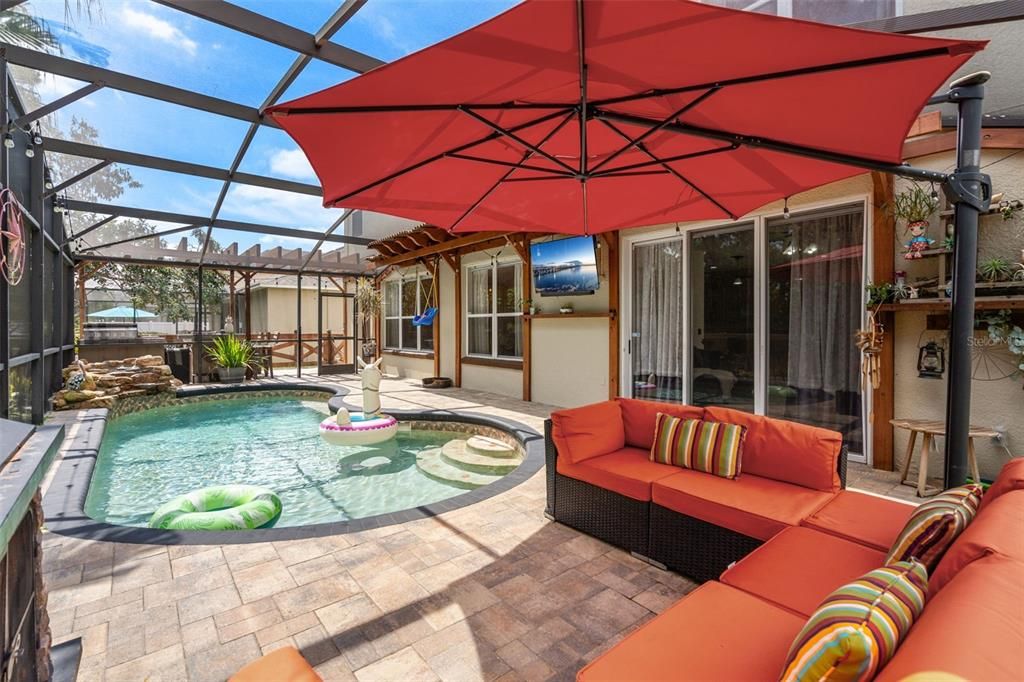 待售: $610,000 (5 贝兹, 3 浴室, 3493 平方英尺)