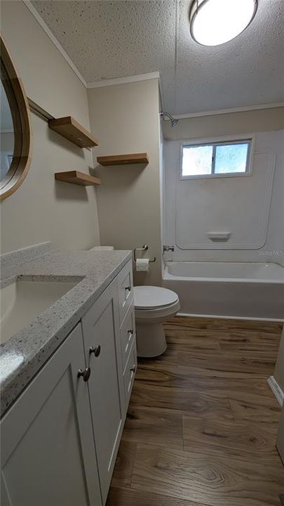 For Rent: $1,150 (1 beds, 1 baths, 660 Square Feet)