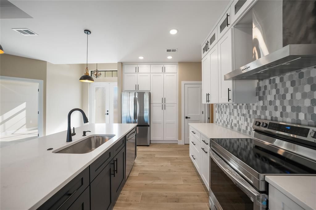 待售: $950,000 (3 贝兹, 2 浴室, 1866 平方英尺)