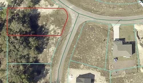 En Venta: $19,500 (0.30 acres)