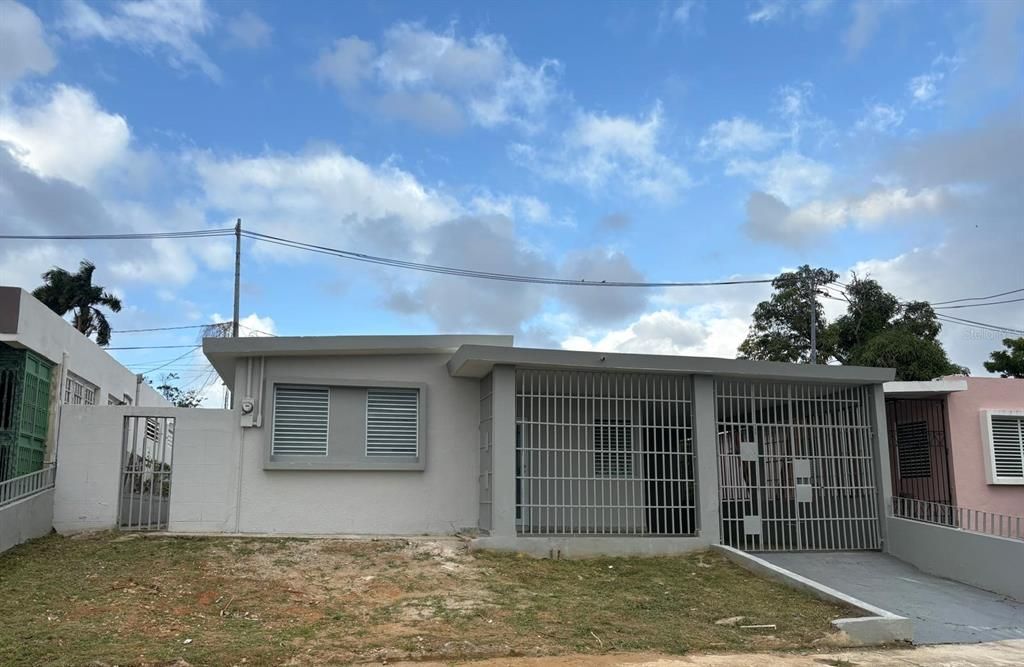 Vendido Recientemente: $215,500 (3 camas, 2 baños, 1479 Pies cuadrados)